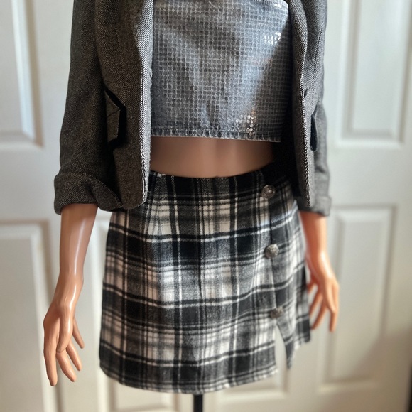 Forever 21 Mini Plaid Skirt Size Small NWOT - Picture 6 of 9